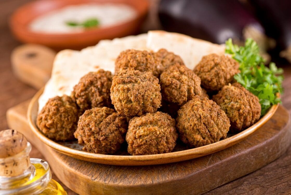 vegetarian chickpea recipes - falafel