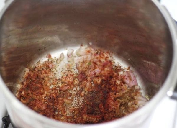 Cooking Vegetarian Chili