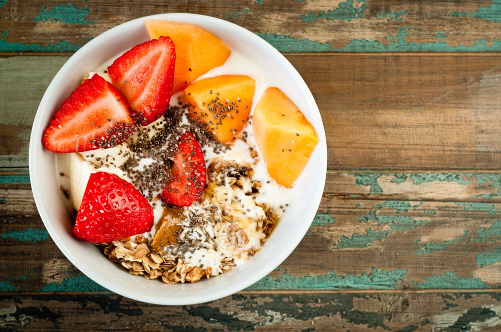 healthy breakfast yogurt with chia seeds and fruit